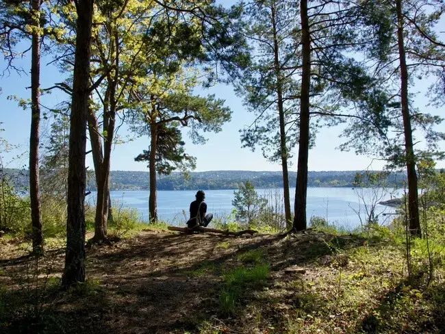 calmness 30 min from the capital buzzling